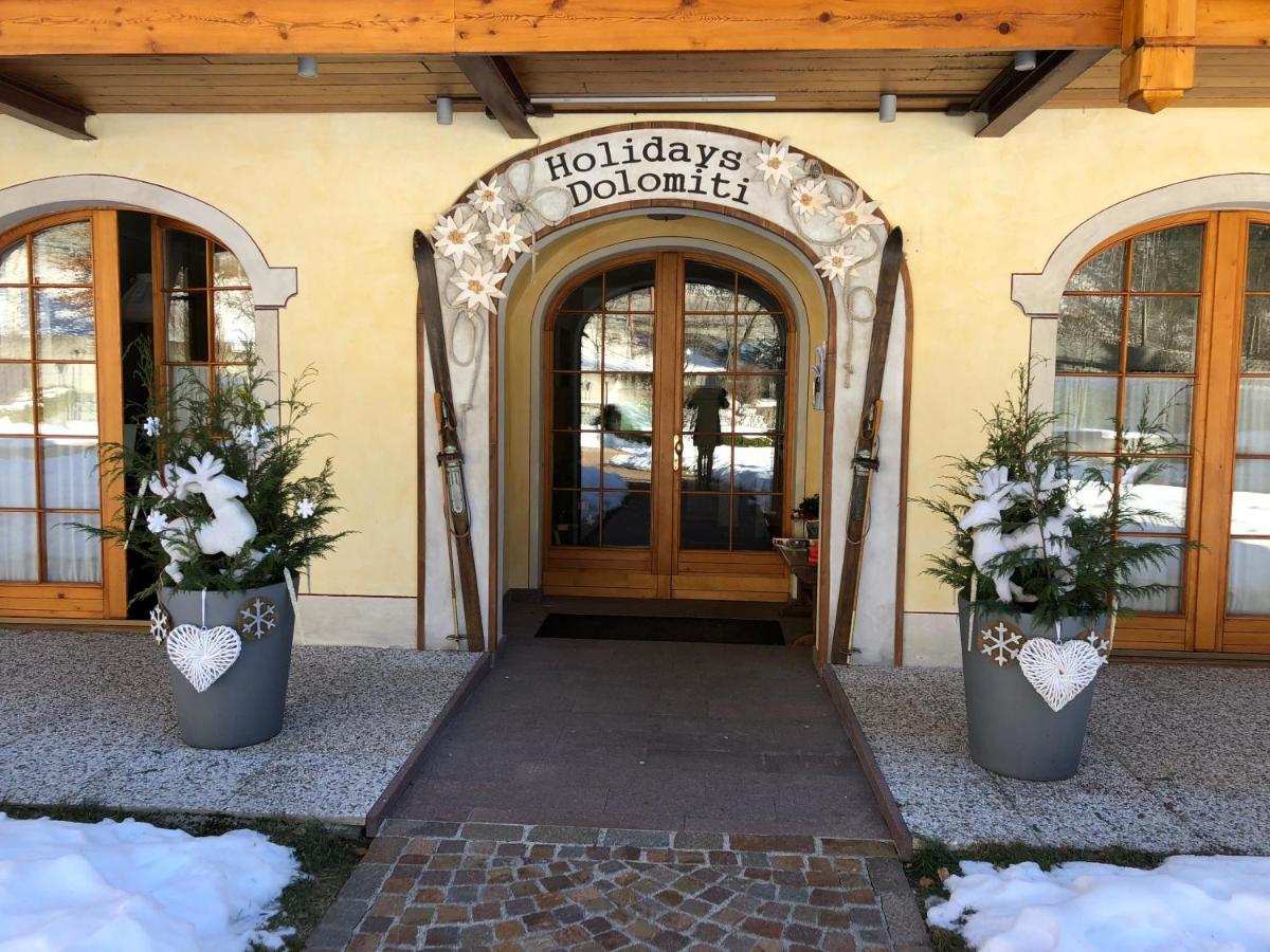 Holidays Dolomiti Apartment Resort Carisolo Exterior foto